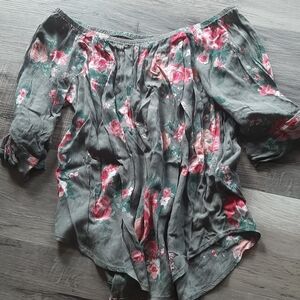 Floral Off-Shoulder Top
